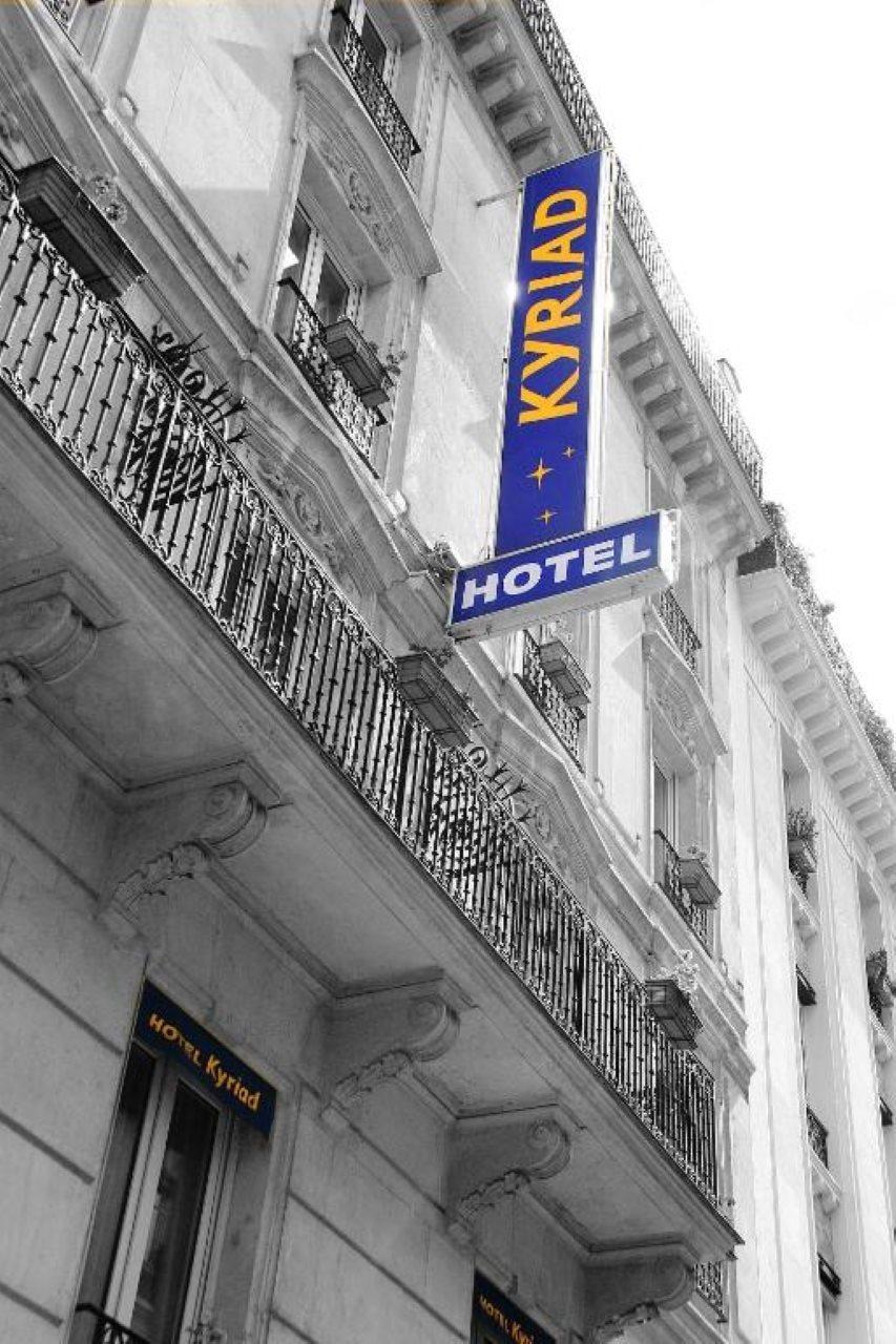 Kyriad Hotel XIII Italie Gobelins Paris Exterior foto