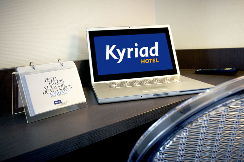Kyriad Hotel XIII Italie Gobelins Paris Exterior foto