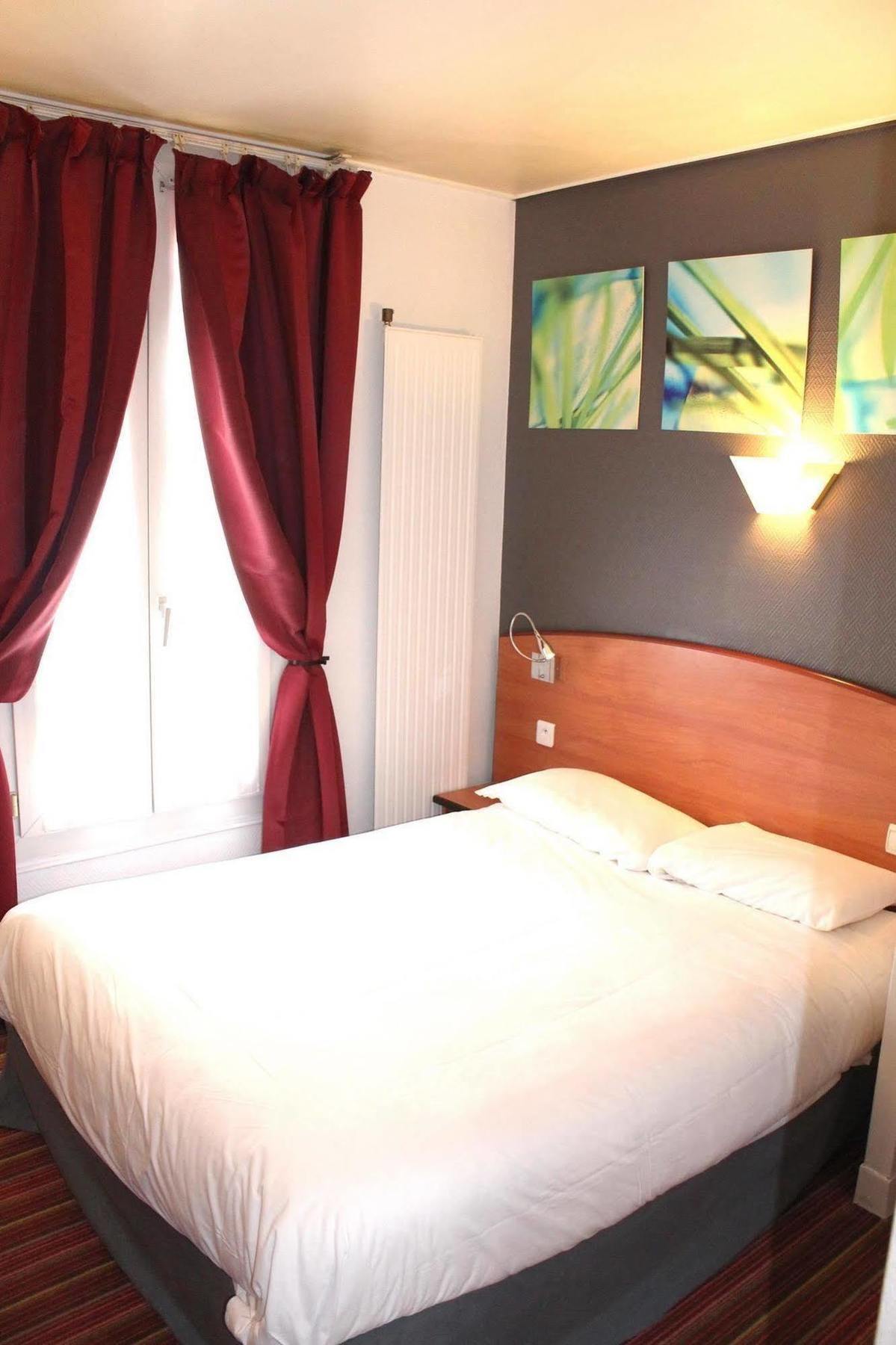 Kyriad Hotel XIII Italie Gobelins Paris Exterior foto